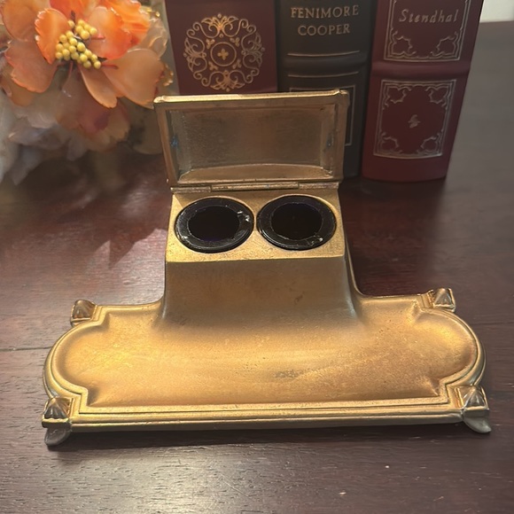 Antique Ink Well with Pen Holder by Jennings Bros. w/Cobalt Blue Glass - Picture 2 of 6